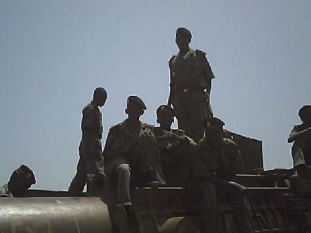 j sius derriere et bebout